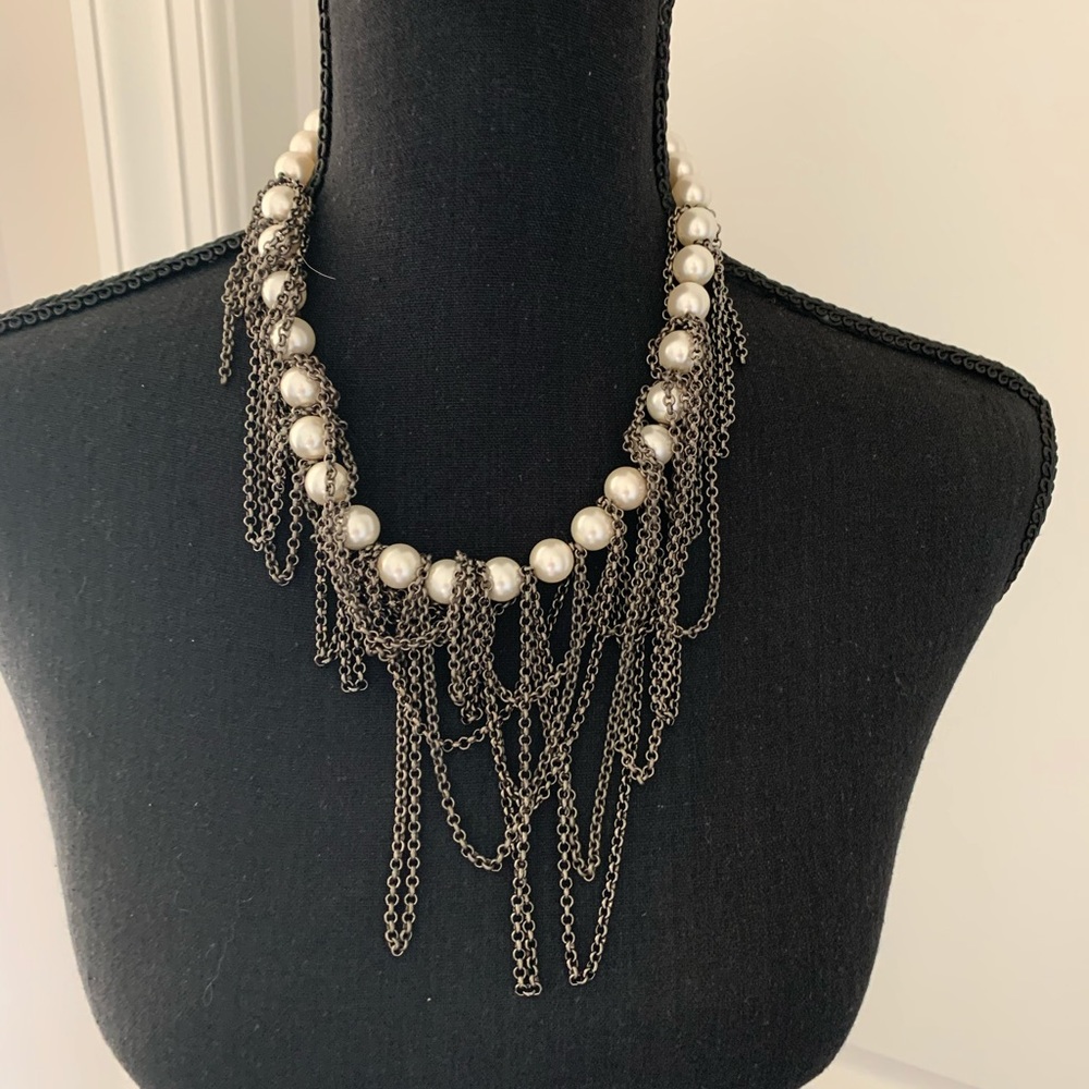 Intermix brand white pearl chain necklace